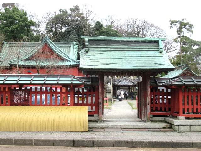 尾崎神社門