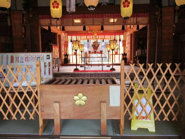 伏木神社　拝殿