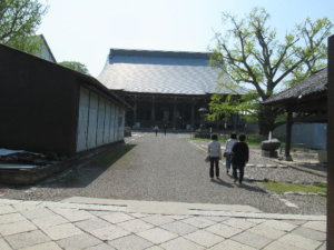 勝興寺　本堂