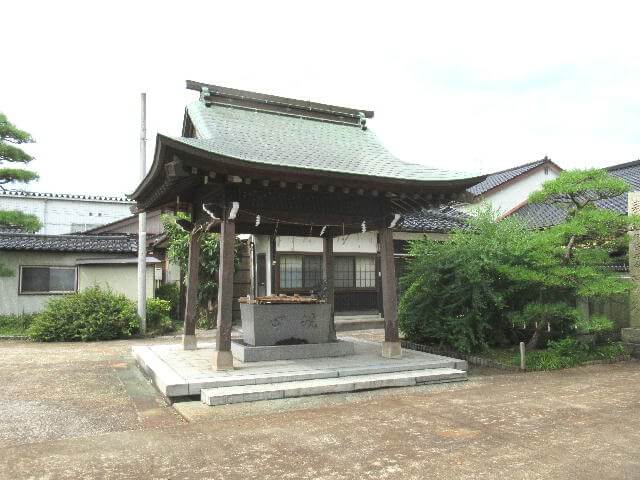 先宮熊野神社手水舎