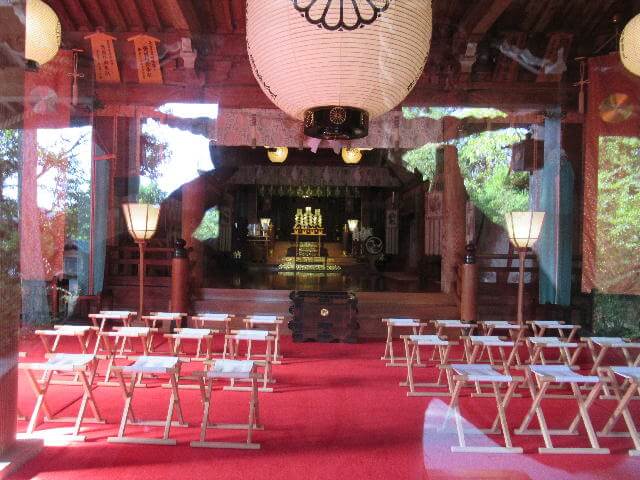 高瀬神社拝殿
