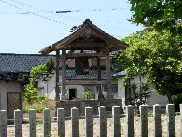 加賀神社鐘楼堂