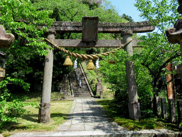倶利伽羅神社一の鳥居
