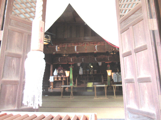 榎木神社拝殿